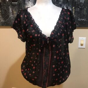 Marisol Floral Black and Red Sheer Ruffle Tie Neckline Elastic Hem Blouse- XL